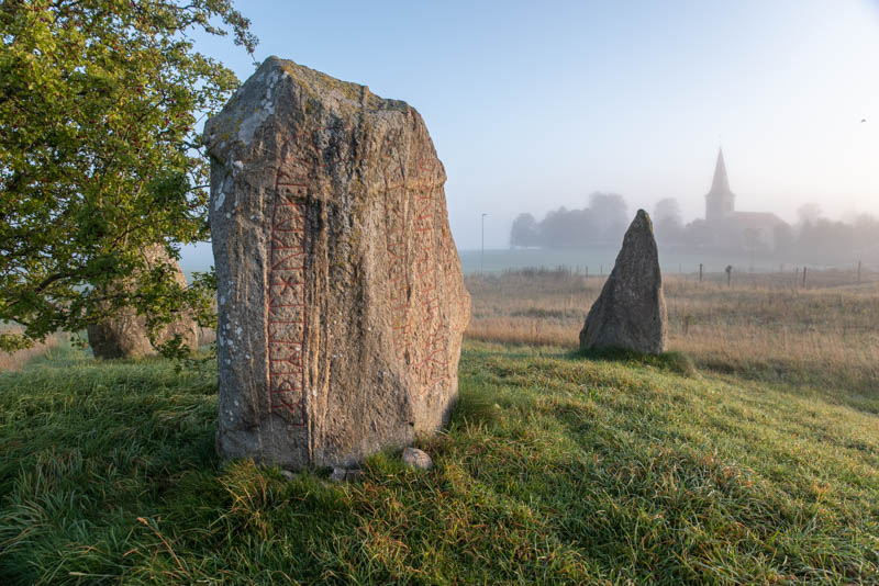 Östra Strö monumentet