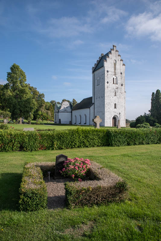 Gårdstånga kyrka