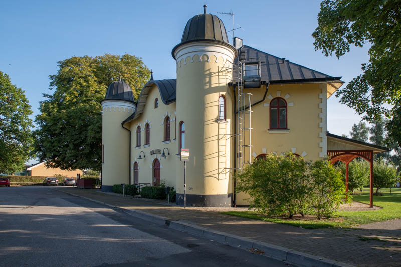 Harlösa stationshus