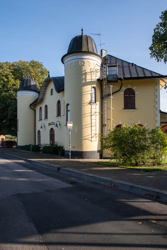 Harlösa stationshus