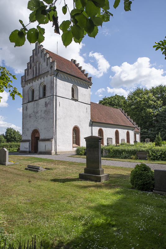 Högestad kyrka