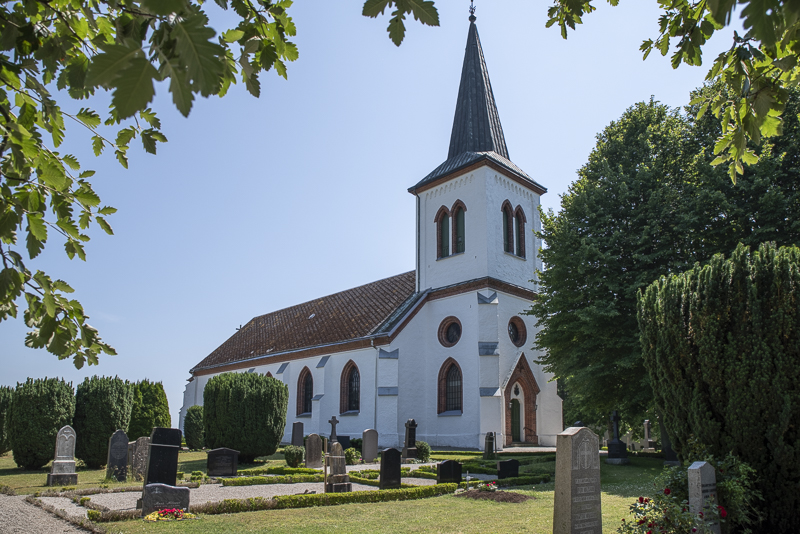 Bösarps kyrka