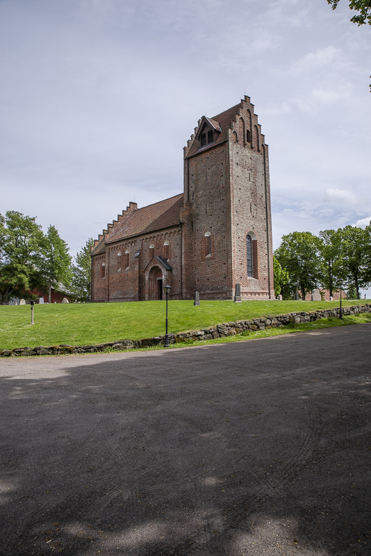 Glumlösa kyrka