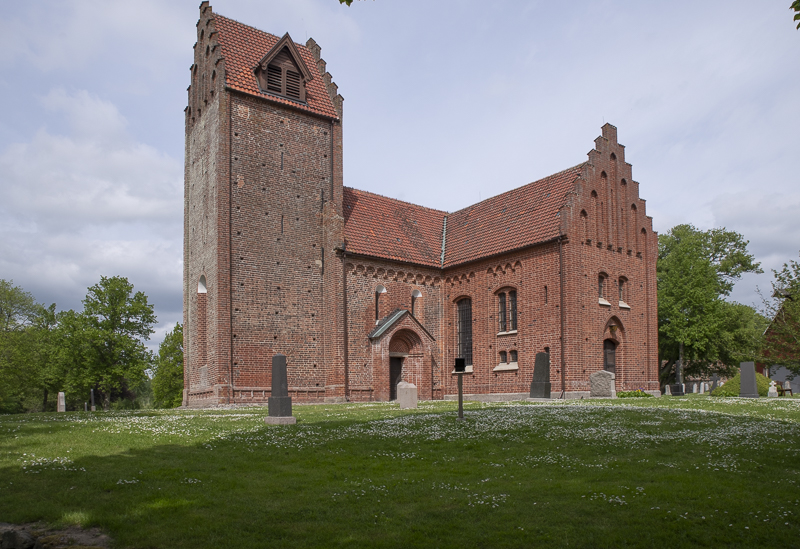 Glumlösa kyrka