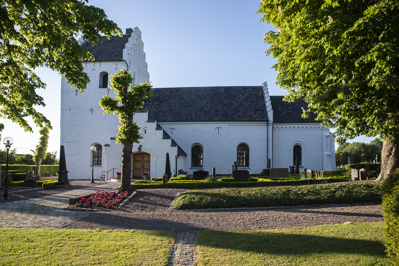 Glumslövs kyrka