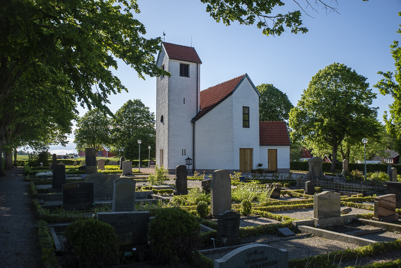 Källs Nöbbelövs kyrka
