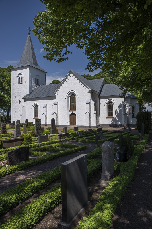 Västra Broby kyrka