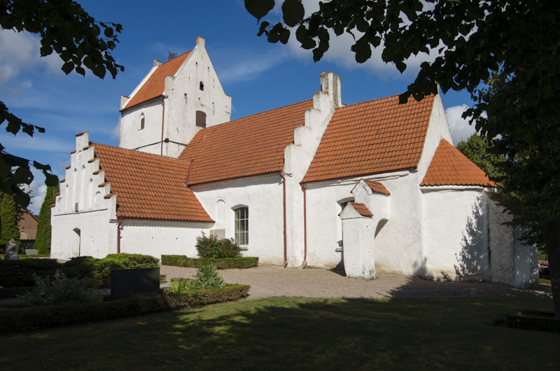 Törringe kyrka