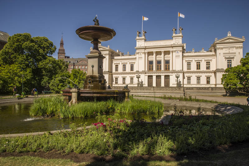 Universitetshuset